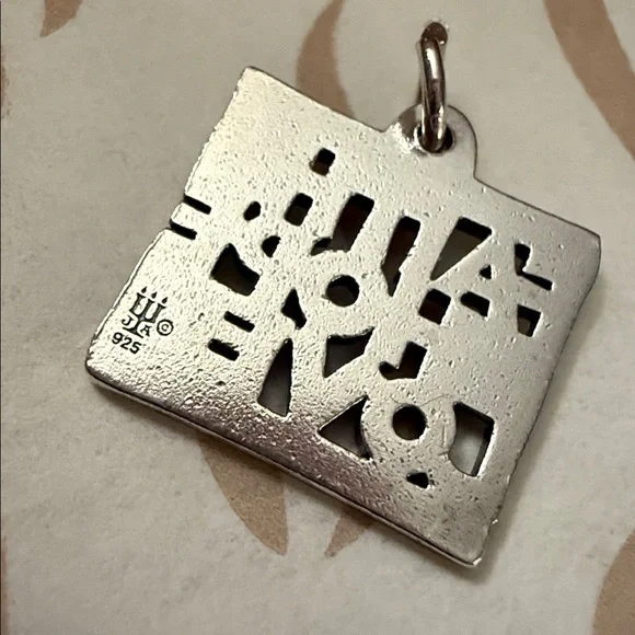 James Avery Retired Faith Hope Love 3D sterling silver charm EUC cut - Picture 6 of 7